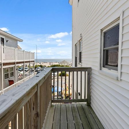 Water Views - Private Balcony - The Americana Hampton Bagian luar foto